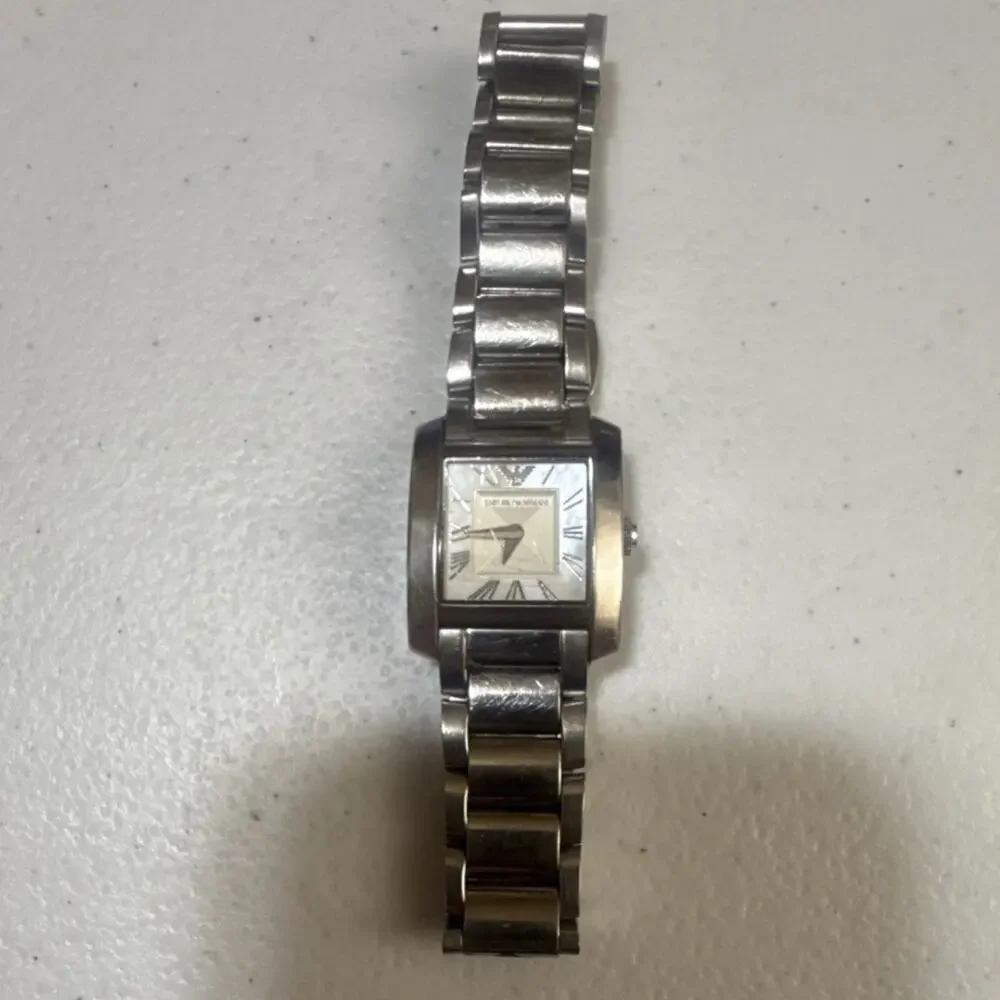 Emporio Armani AR-5704 Womens Watch 5.5” Band 23mm Case New Battery (B33)
